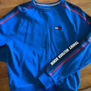 Tommy Hilfiger men’s size small sweatshirt. Great condition